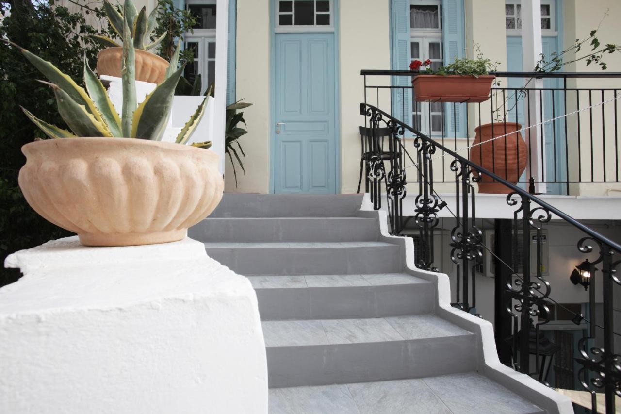 Live In Athens, Thiseio Historic House المظهر الخارجي الصورة